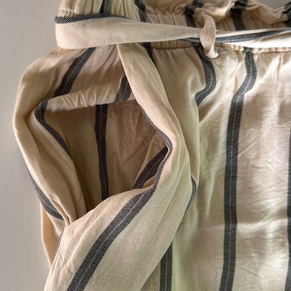 H&M Lightweight striped pants size 10 - Picture 6 of 8